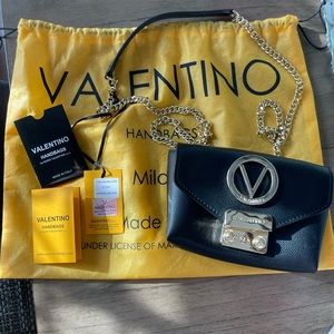 Like new 100% authentic